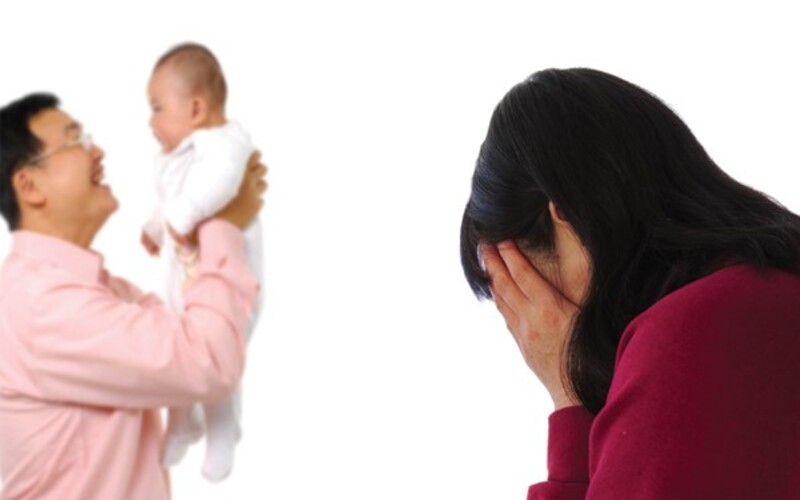 Con riêng (con ngoài hôn nhân)